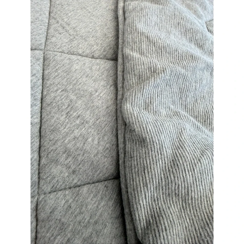 Gray Quilted Jersey Comforter Diamond Stitch Minimalist King 102x86 Heavy‎ Cozy